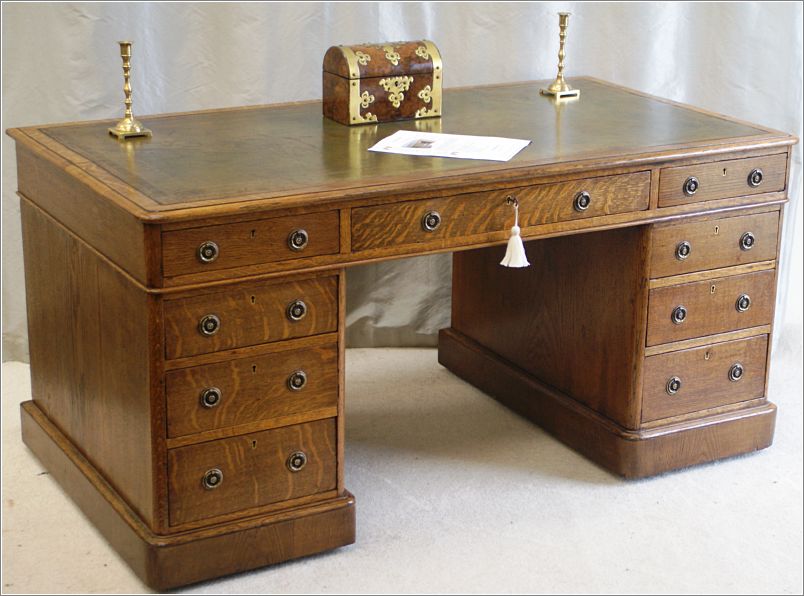 2040 Antique Victorian Oak Pedestal Desk (1)